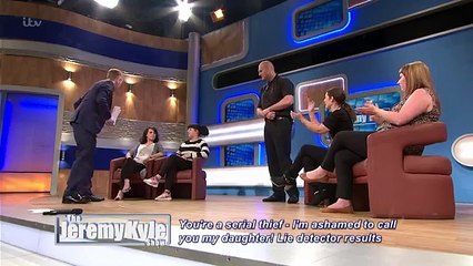Angry Woman HITS Her Sister In the Face!The Jeremy Kyle Show