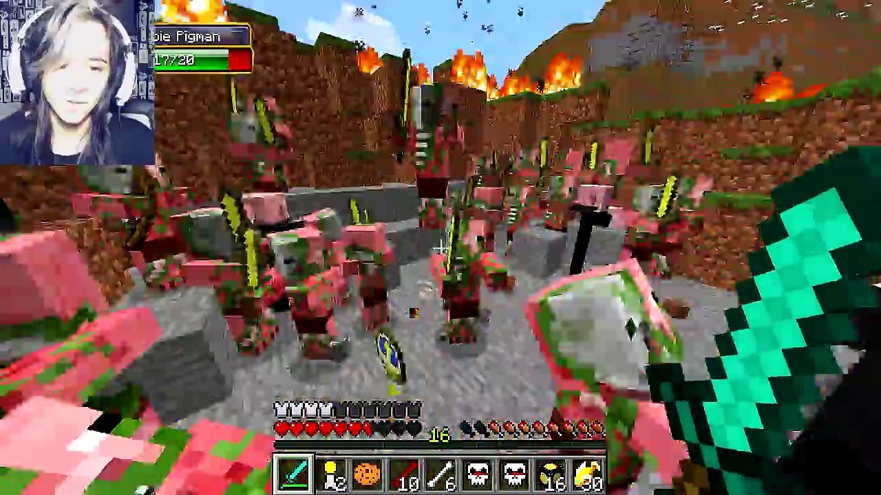 THE KING VS. SUPER LUCKY BLOCK (MINECRAFT LUCKY BLOCK CHALLENGE)