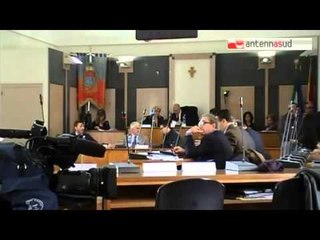 TG 10.10.14 Taranto, si raccolgono firme per lo scioglimento del Consiglio