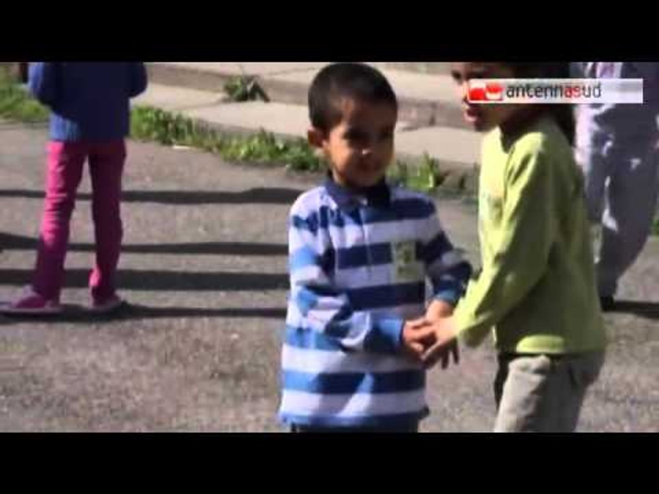 TG 15.10.14 Primo giorno di scuola per 120 migranti minori a Taranto