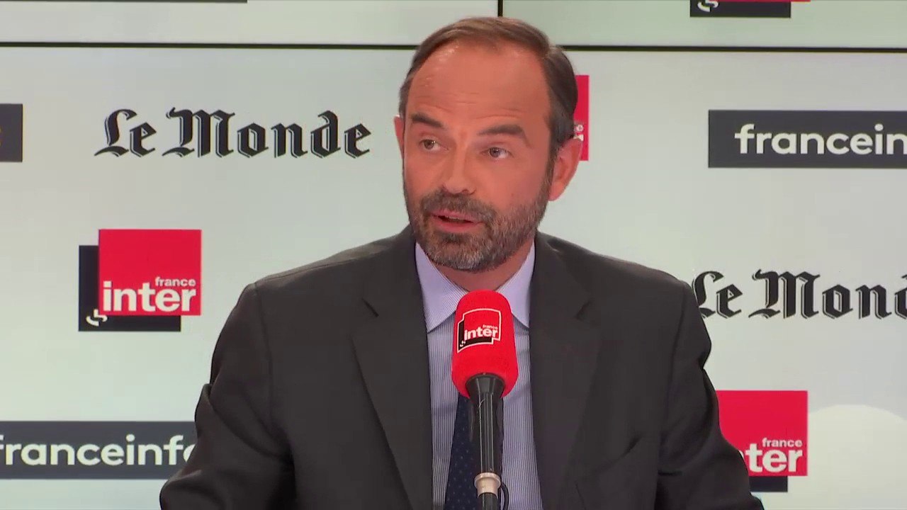 Édouard Philippe : "Nous avons donc rajouté des contrats aidés"