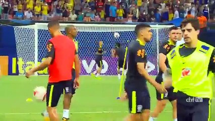 Neymar et Gabriel Jesus font le show à l'entrainement !
