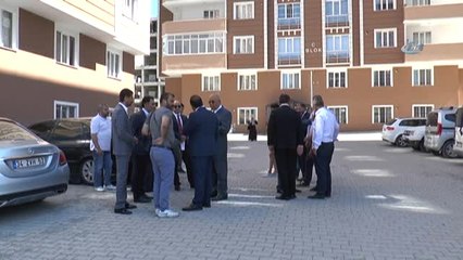 3 Şehit Ailesine Hediye Edilen Evlerin Tapuları Teslim Edildi