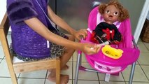 Vivant et bébé poupée poupées oreilles Télécharger Comment enfants transpercer percé à Il type de Ag |