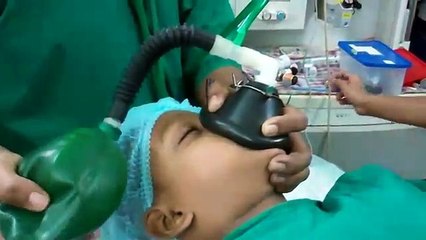 Adénoïdes anesthésie pour amygdale Chirurgie-intubation dr paulose frcs ent