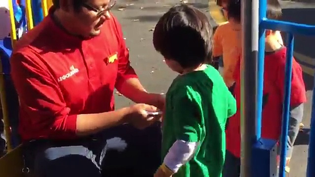 Развлечение Площадь Буй Дети Семья для весело Дети Дети ... Лего Леголанд Парк играть детская площадка аттракционы