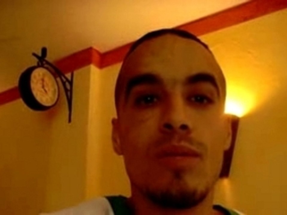 ALGERIE IRAK FRANCE PARIS CARLA BRUNI USMA