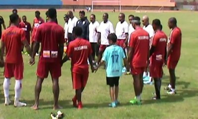 Persipura Hadapi Semen Padang Tanpa Pemain Kunci