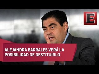 Morena arropa al lider del Senado del PRD, Miguel Barbosa
