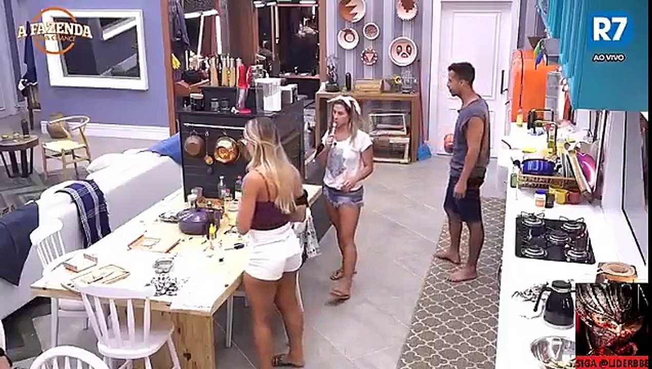 Matheus sobre Marcos "Se ele ta achando que vai fazer palestra vai fazer no hospital dele"