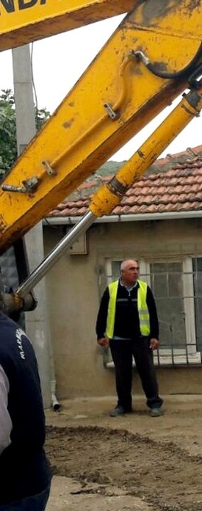 Göçük Altında Kalarak Can Verdiler