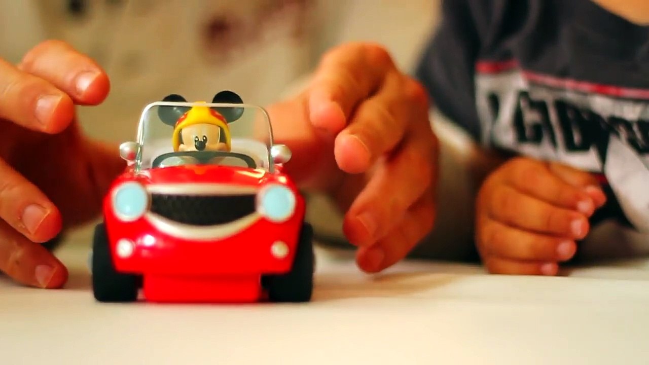 scalextric mickey y los superpilotos