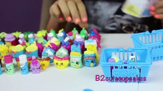 Shopkins Easy Squeezy Fruit Playing with 100+Shopkins Collection|B2cutecupcakes