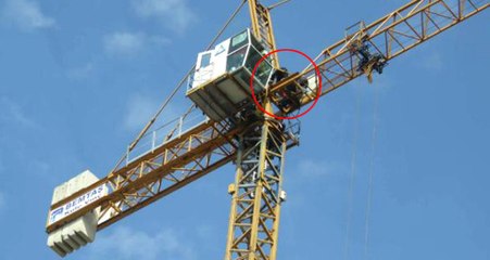 Vincin Halatına Sıkışan İşçinin Kolu Koptu, 51 Metreden Aşağı Düştü