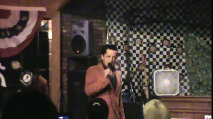 Cliff Wright sings 'You Don't Know Me' Dad's Place 2015