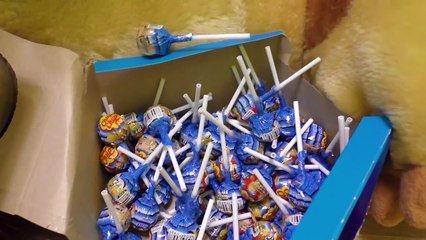 Маша и Медведь - ГИГАНТСКИЙ Чупа Чупс Маша и Медведь Новая серия! Giant Chupa Chups