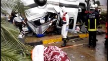 Antalya Manavgat'ta Tur Minibüsü Devrildi 3 Ölü, 11 Yaralı -4