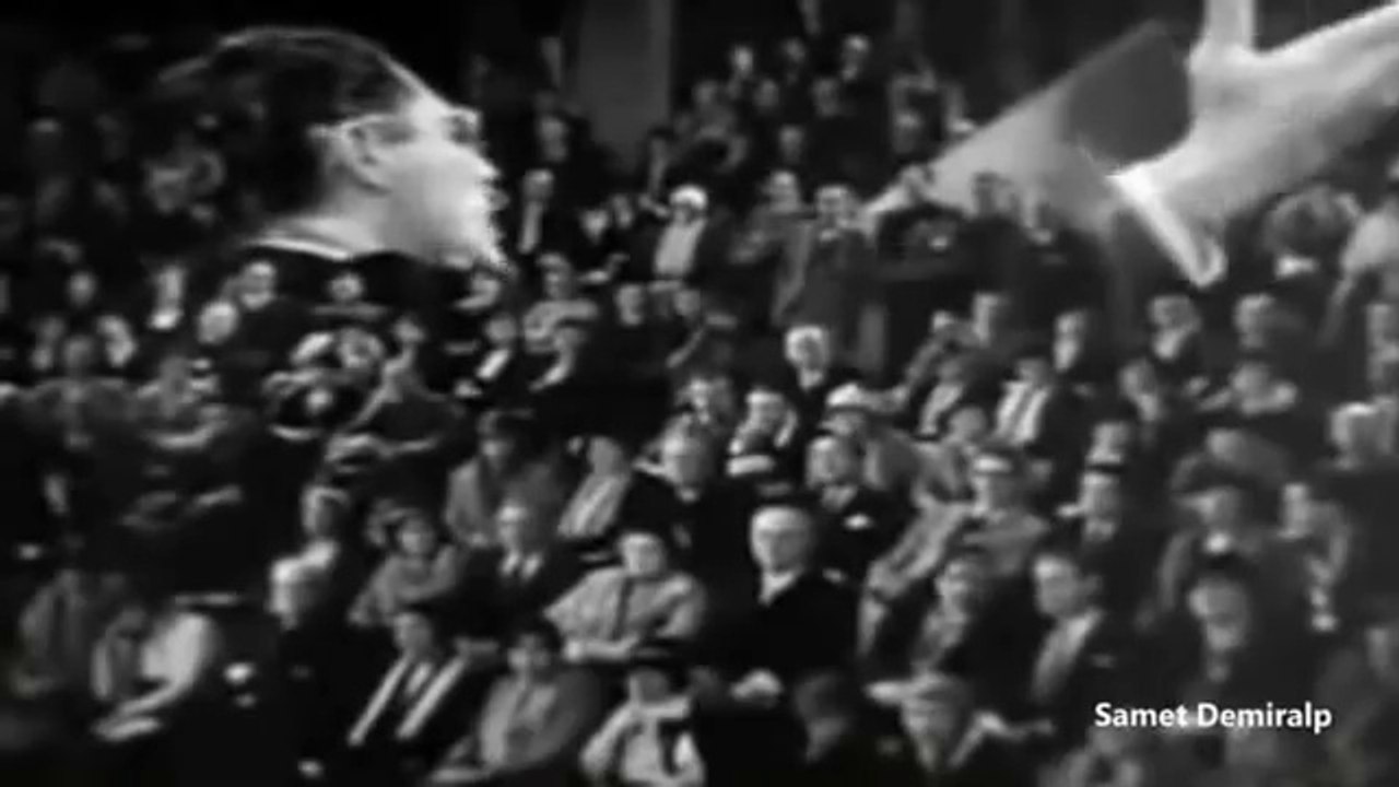 Adolf Hitler'den günümüzün Almanya'sına "Asrın Dev Lideri Grubu Yayınıdır"