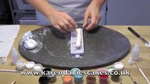 Karen Davies Cake Decorating Moulds / Molds - free tutorial / how to - Christmas Border