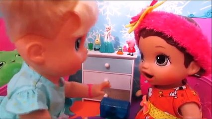 Descargar video: Como fazer PAPINHA COM CARNE para Baby Alive e outras bonecas. Comidinha para bonecas.