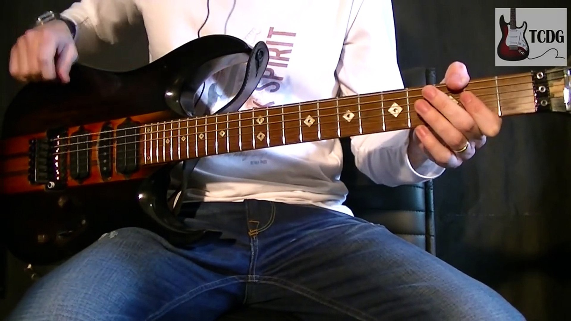 Como Tocar The Trooper En Guitarra Acustica