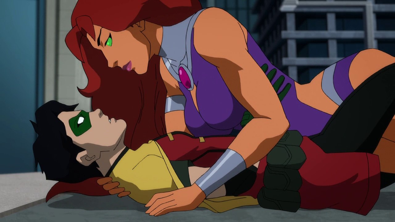 Starfire Kisses Robin HD