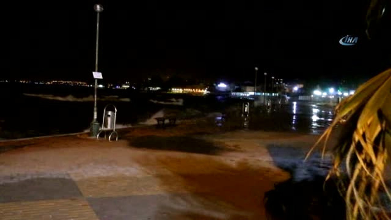 Edremit Körfezi'nde Şiddetli Lodos