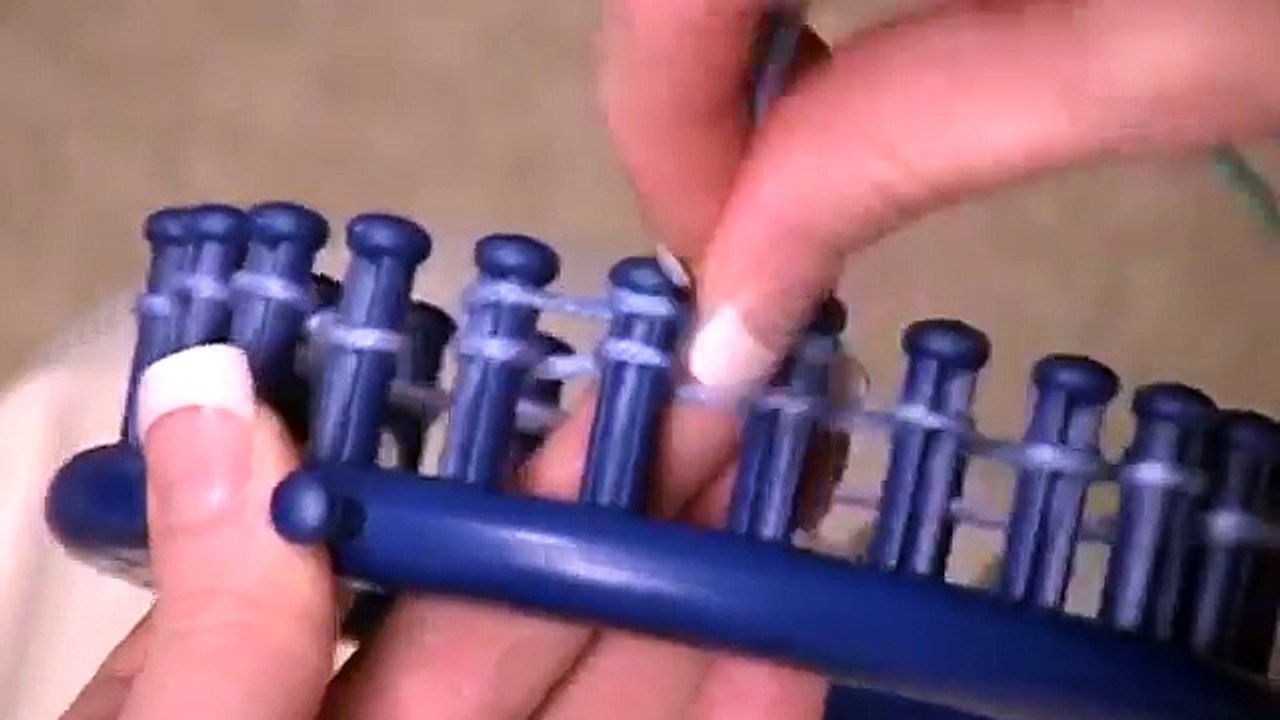 How to make slippers with a round knitting loom