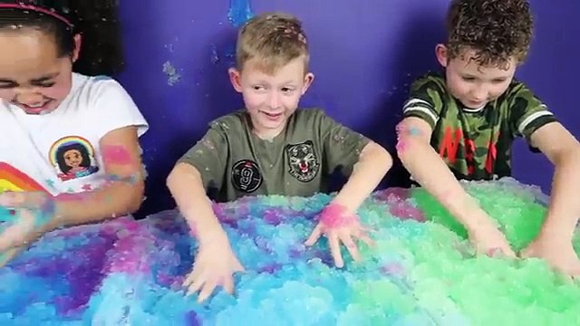 GROSS Gelli Baff Toy Challenge - Warheads Extreme Sour Candy - Shopkins - Superhero - Disney Toys