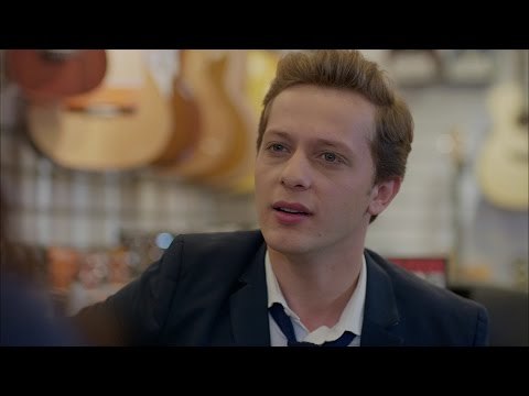 Serkan, Eylül için şarkı söylüyor... - Kırgın Çiçekler 46. Bölüm - atv