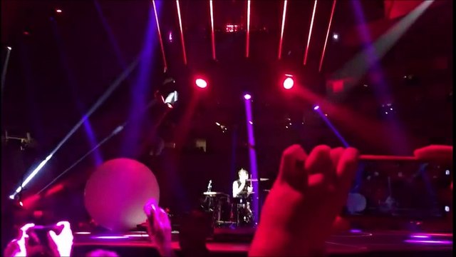 Muse - United States of Eurasia, Houston Toyota Center, 12/01/2015