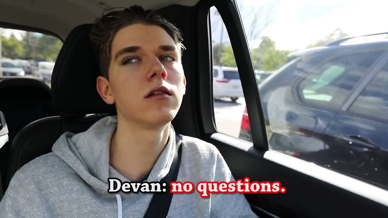 BROTHER GETS WISDOM TEETH REMOVED!!! Funny Reions