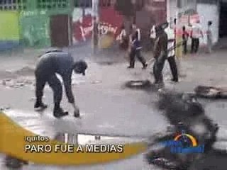 PARO FUE A MEDIAS - IQUITOS