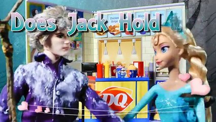 JELSA STORY Frozen Elsa and Jack Frost Kiss LOVE STORY PART 1 Toy Review Disney Kinder Surprise Egg