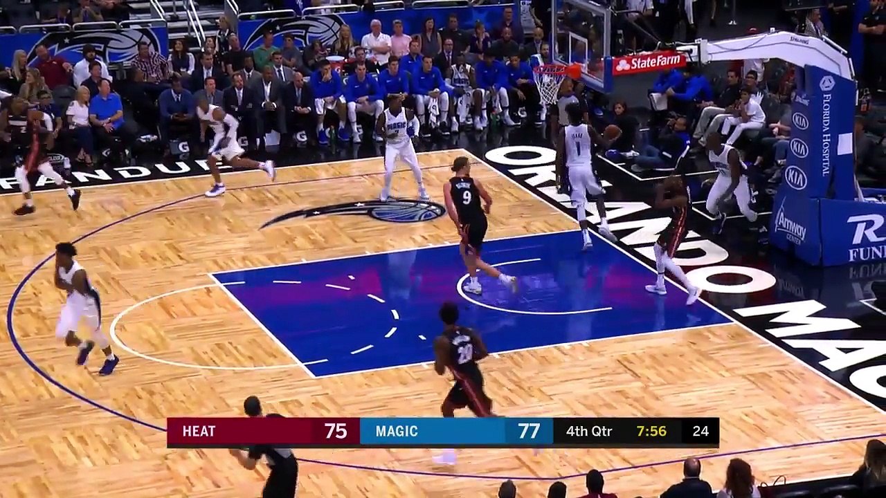 josh-richardson-dunks-on-bismack-biyombo-heat-vs-magic-october-7-2017-2017