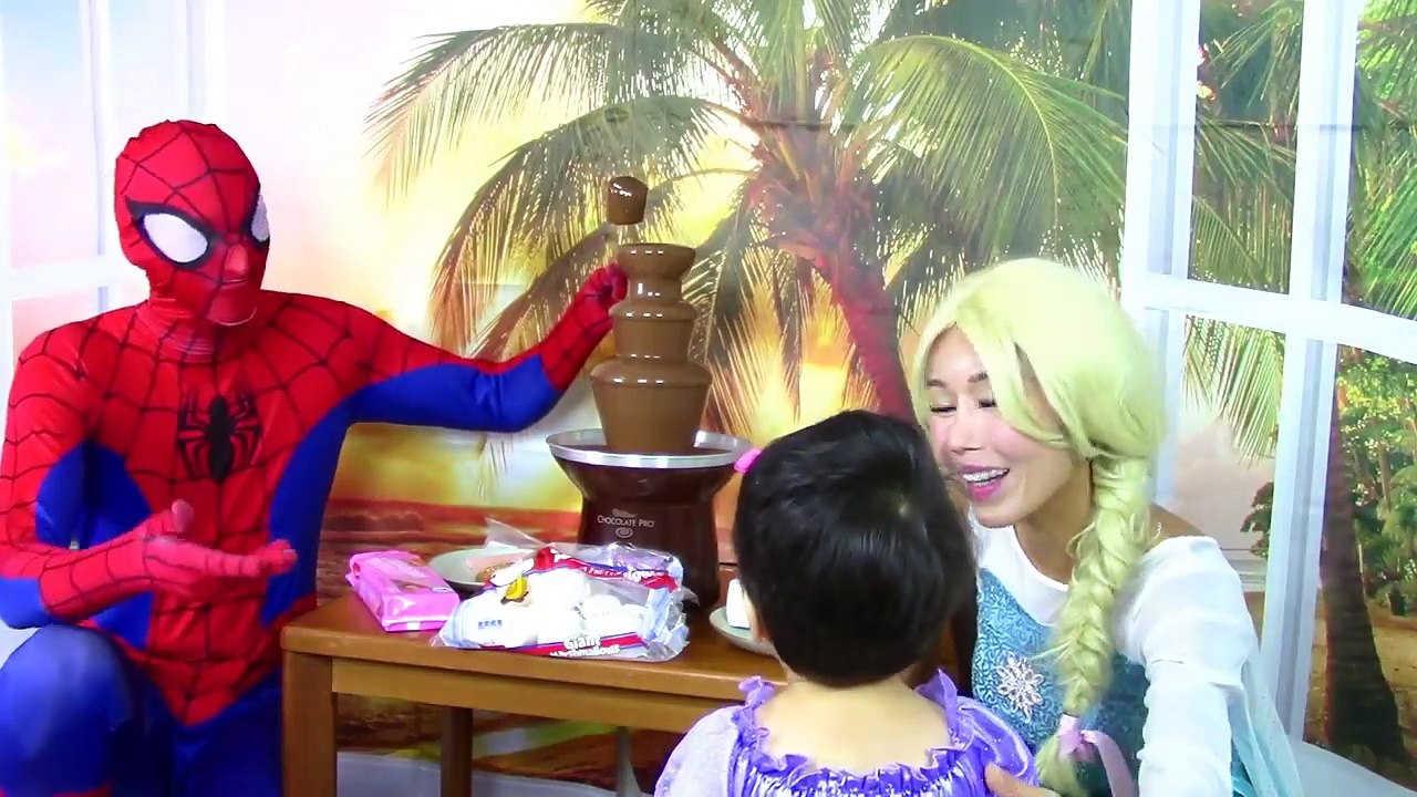 المجمدة إلسا الطفل مريض، يزور الطبيب ث / كاتبابي، الثلج الأبيض