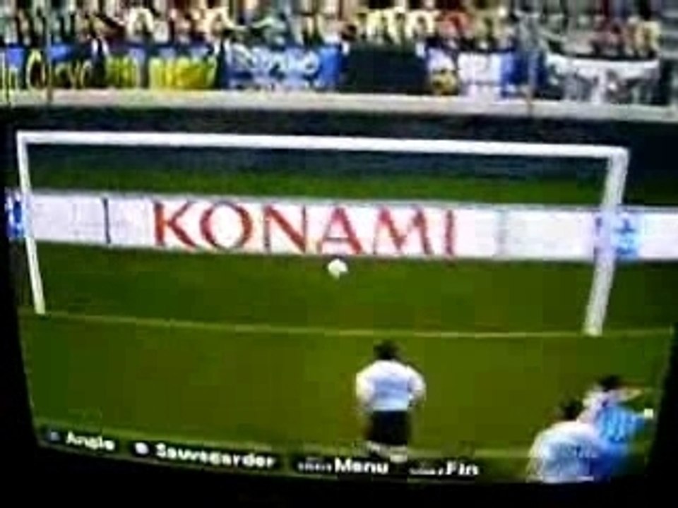 Superbe sombrero de Kempes pes2008