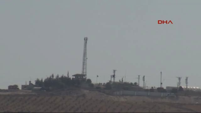 Türk Askeri Birlikleri 'En Büyük Asker Bizim Asker' Sloganlarıyla Karşılandı 3