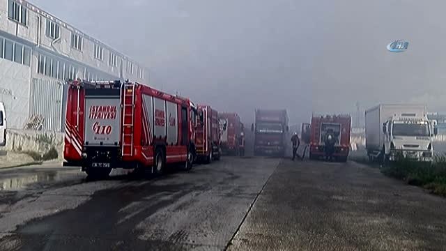 Hadımköy'de Depo Yangını