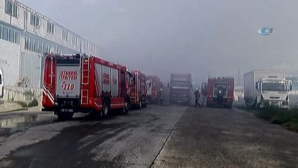 Hadımköy'de Lojistik Deposunda Yangın