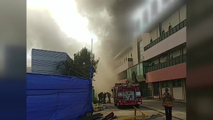 화성 육가공 공장서 큰불...4시간여 만에 진화 / YTN