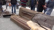 Karabük'te Köylülerden Yol Kapatma Eylemi