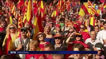 Catalogne : les opposants à l'indépendance se rassemblent à Barcelone