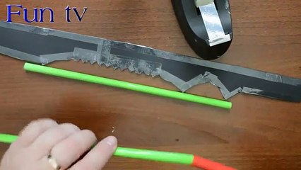 Bir kağıt kılıç nasıl yapılır