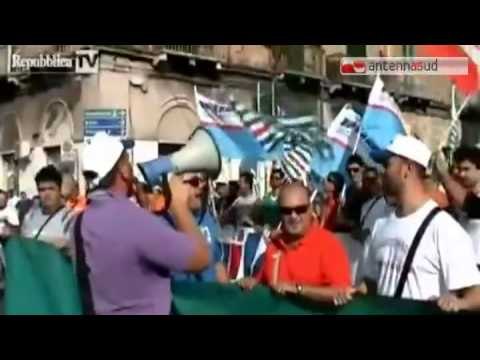 TG 21.01.15 Corteo dei lavoratori dell'indotto Ilva a Taranto