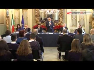 TG 02.12.14 C'è un numero contro bullismo e spaccio: è il 43002