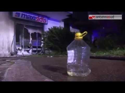 TG 02.01.15 Bari, San Paolo: attentato incendiario, scongiurata tragedia