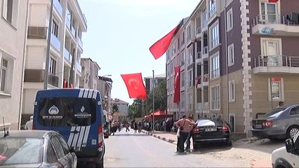 Hakkari Şehidinin Evine Ateş Düştü