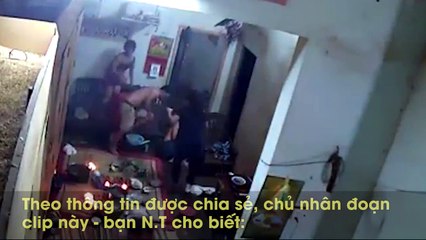 Cả nhà đang ăn cơm, bình gas mini bất ngờ phát nổ