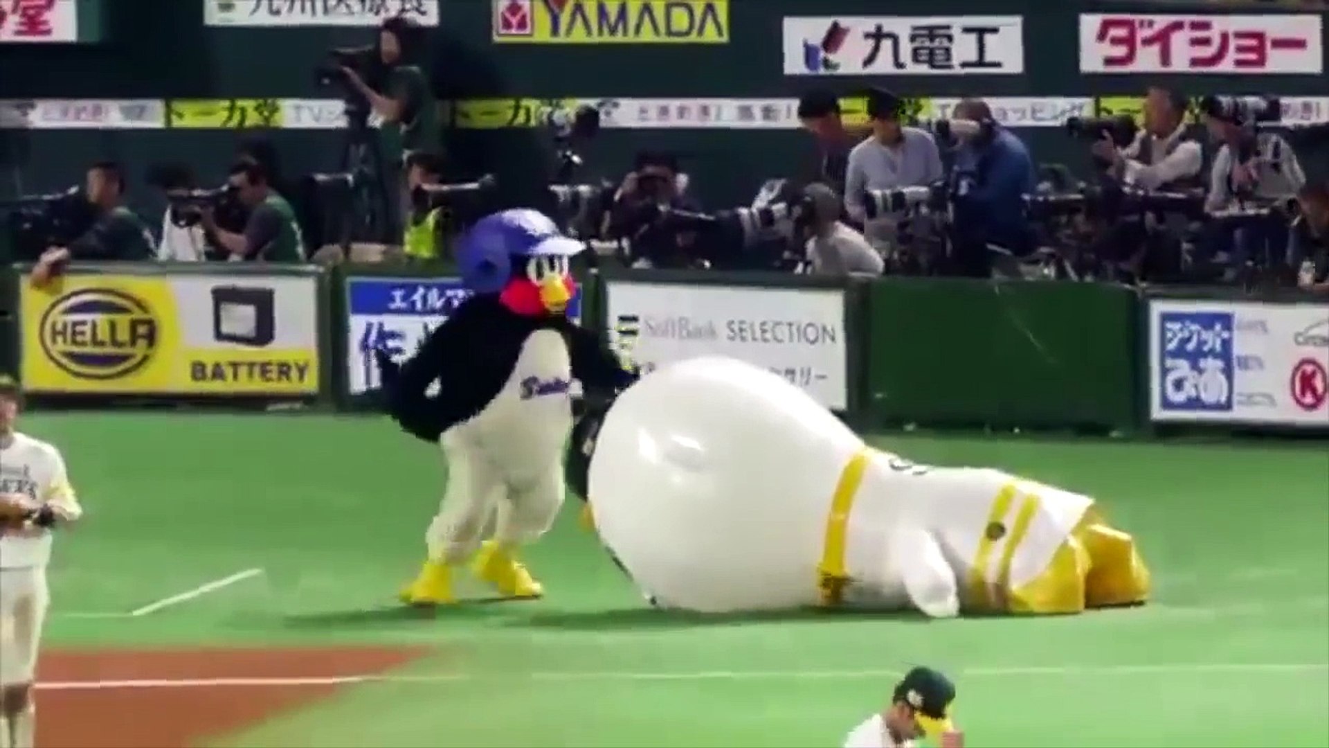 日本プロ野球のマスコット達 おもしろパプニング集 Video Dailymotion